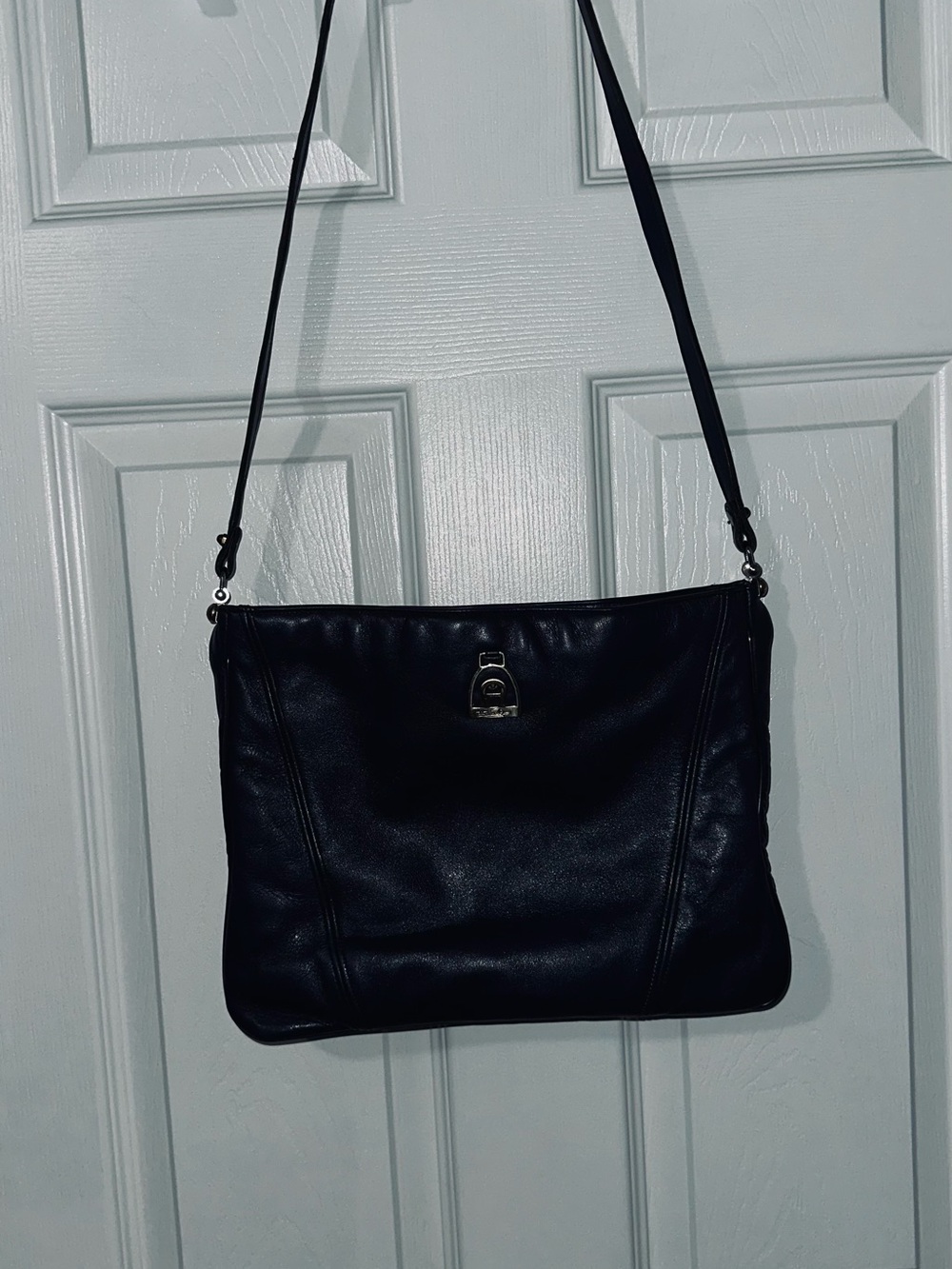 Vintage Etienne Aigner Navy Blue Leather Shoulder Bag Gold Logo